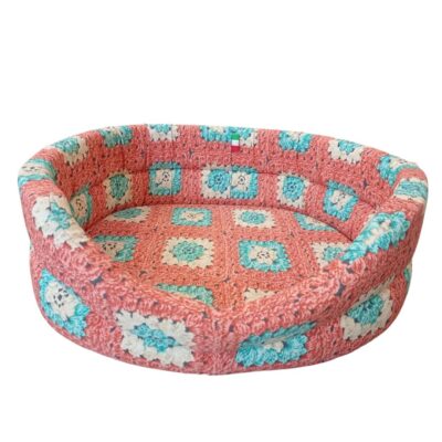 Granny square ovalni krevet za kućnog ljubimca