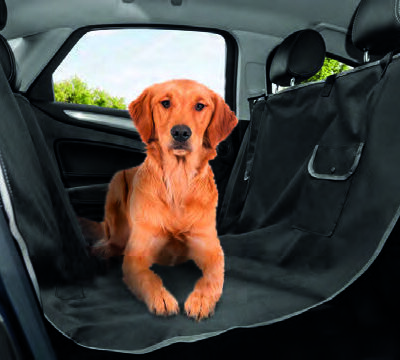 Zaštita za stražnja sjedala automobila s univerzalnim pristajanjem